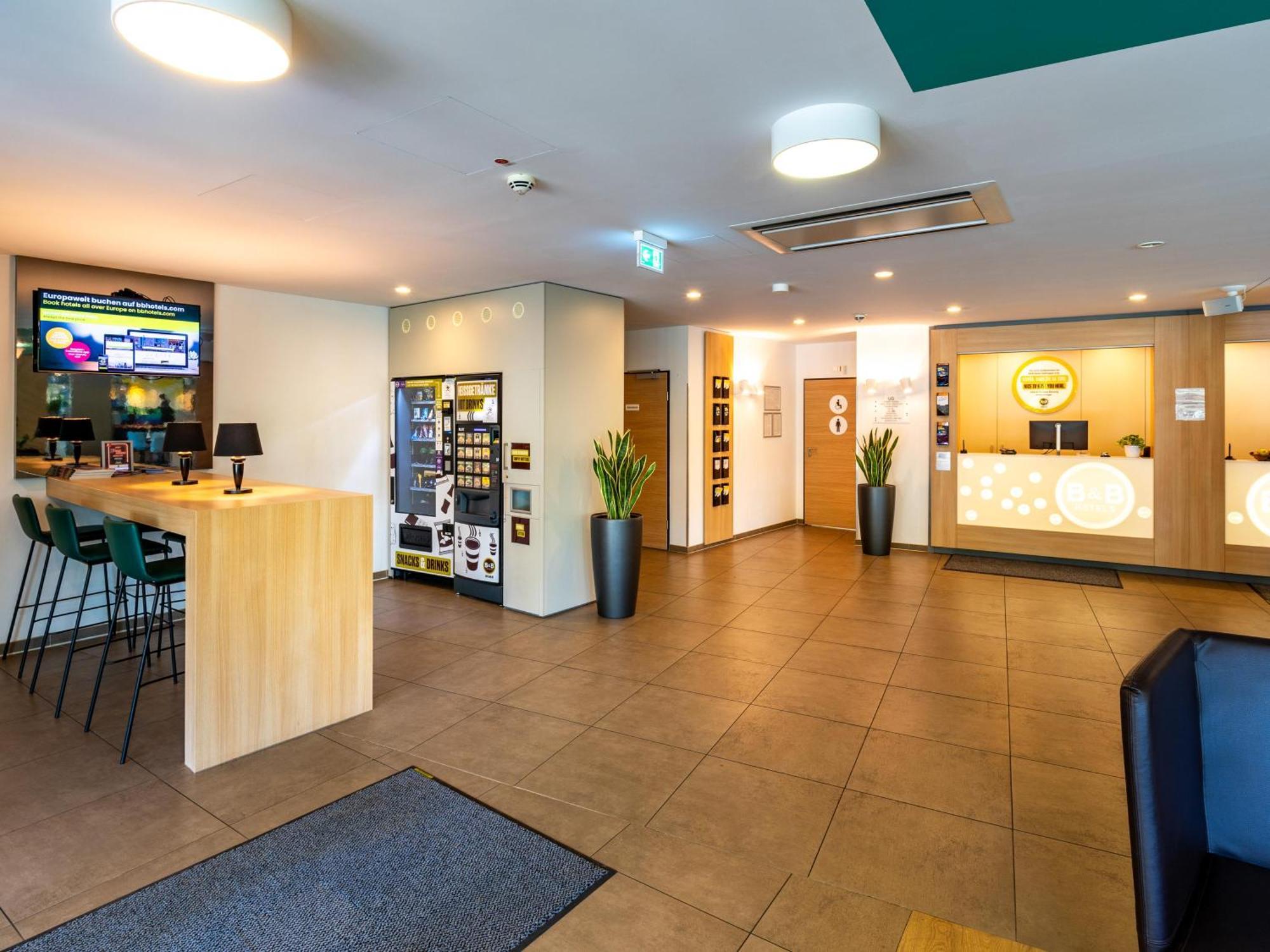 B&B Hotel Goettingen-City Εξωτερικό φωτογραφία